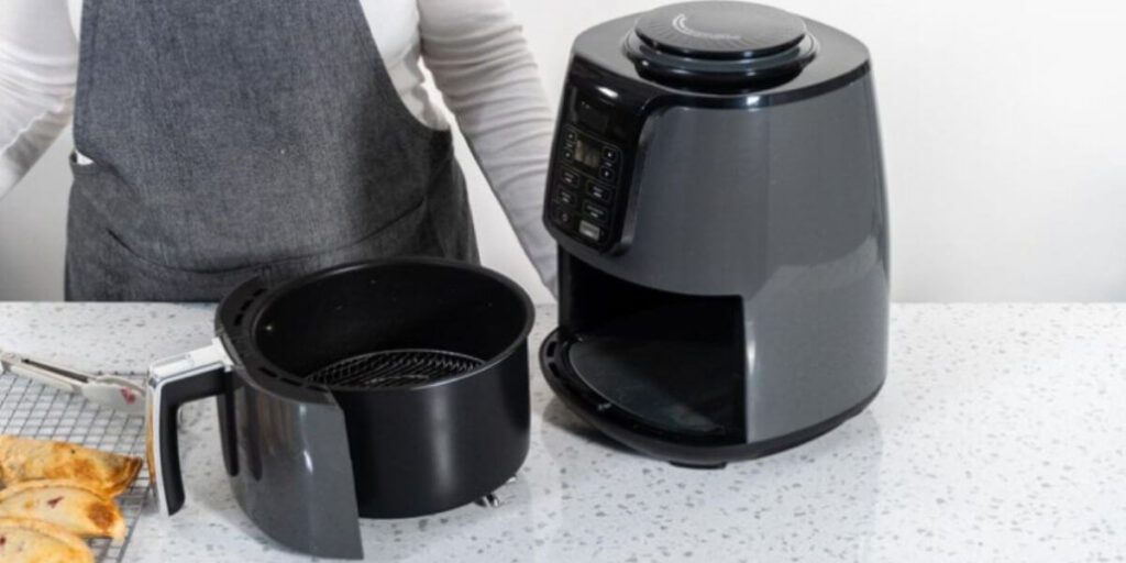 Difference Between Air Fryer and Pressure Cooker